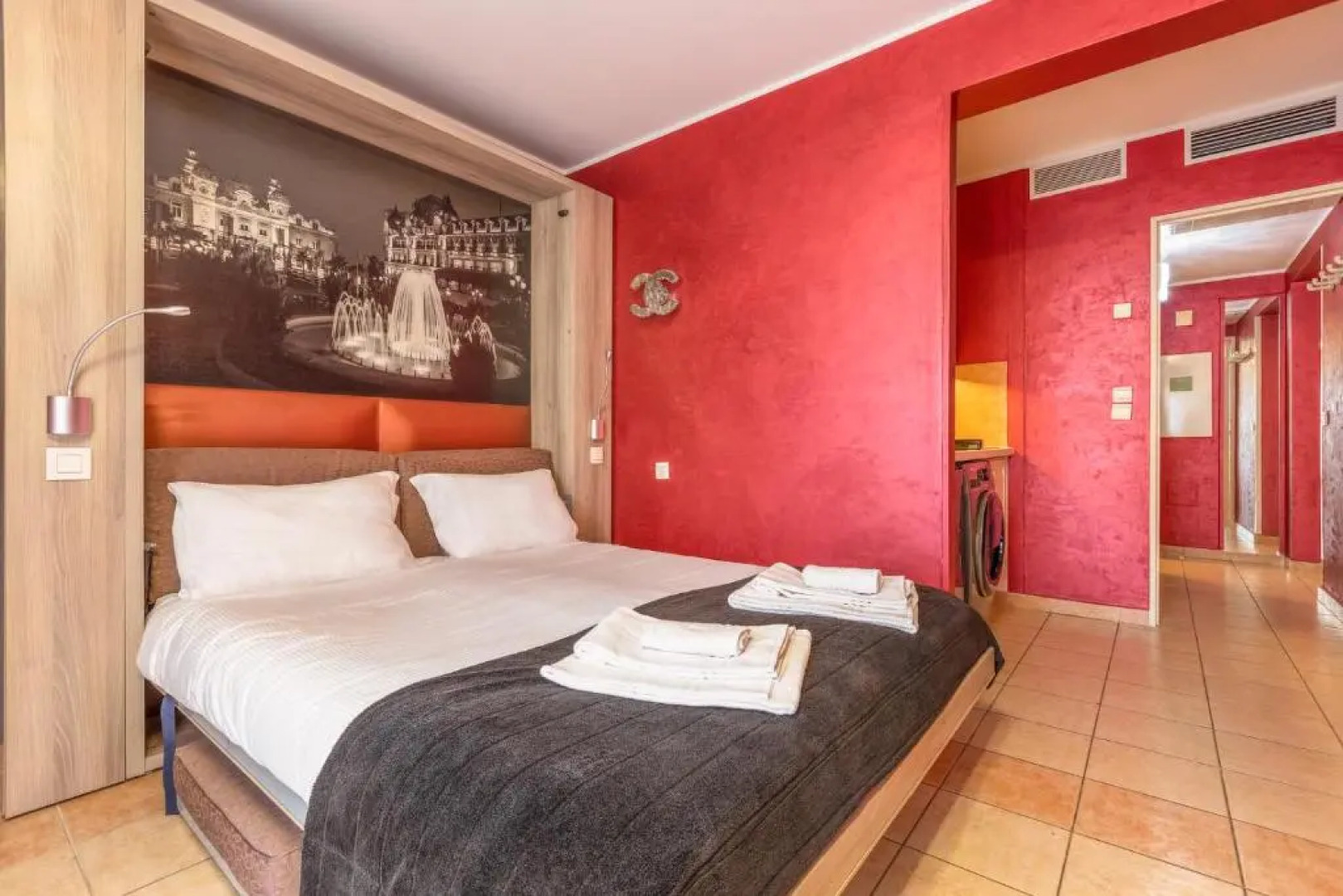 Palais Josephine Cosy studio with free parking