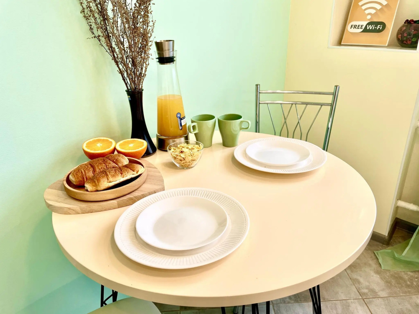 Логиновы.Apart на улице Николая Островского