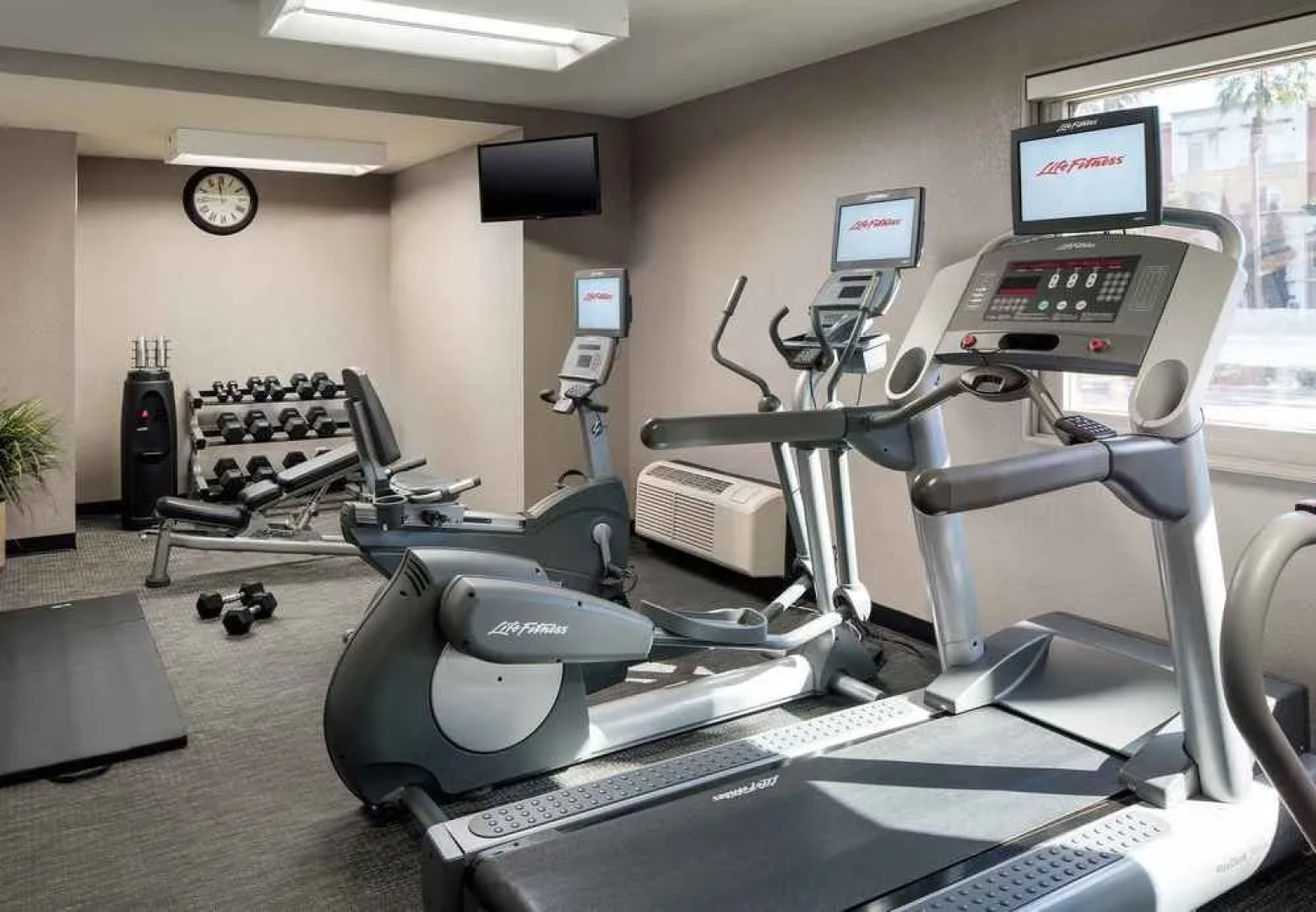 Courtyard Irvine John Wayne Airport/Orange County