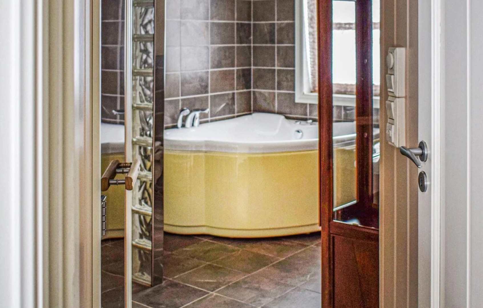 Stunning Home in Rauland With 4 Bedrooms, Sauna and Wifi