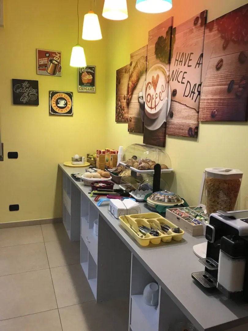 Color House Malpensa B&B