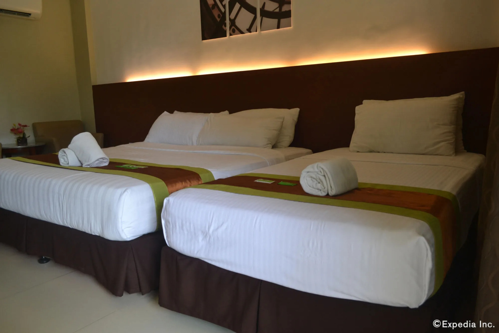 London Beach Resort and Hotel