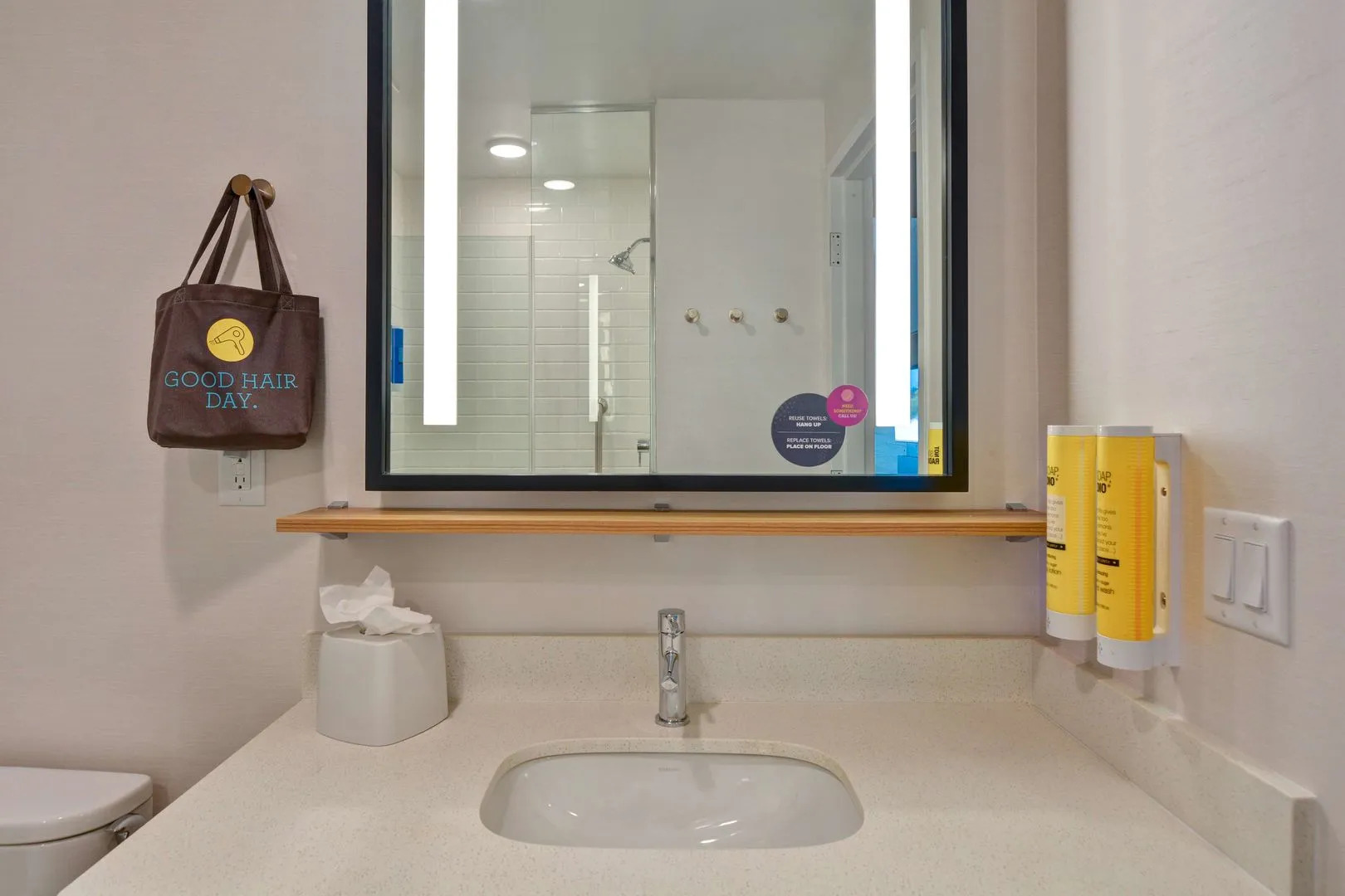 Tru By Hilton St. Petersburg Downtown Central Ave, FL