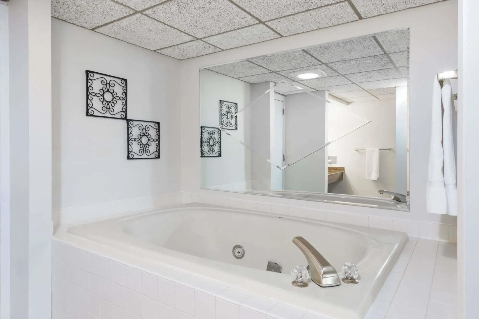 Ramada Plaza Hotel Hagerstown