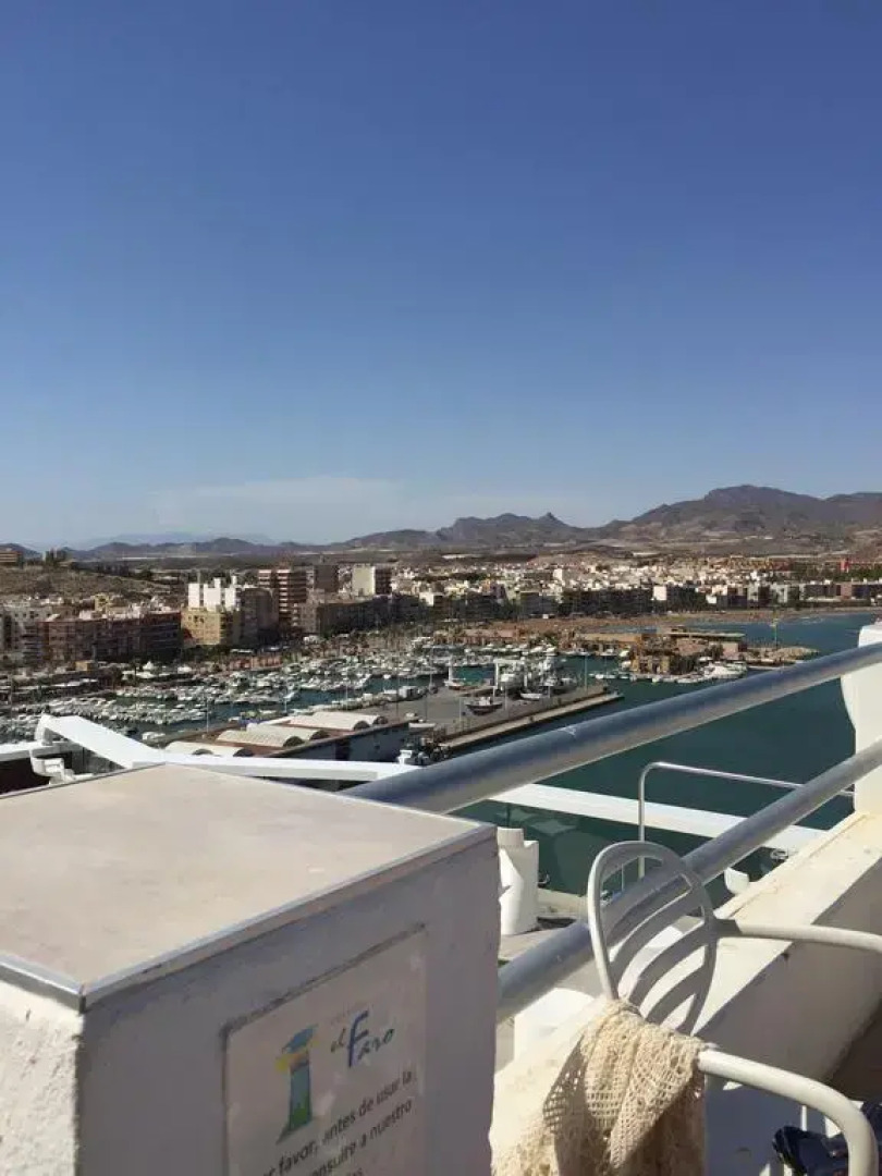 Apartment El Faro Beach Hut