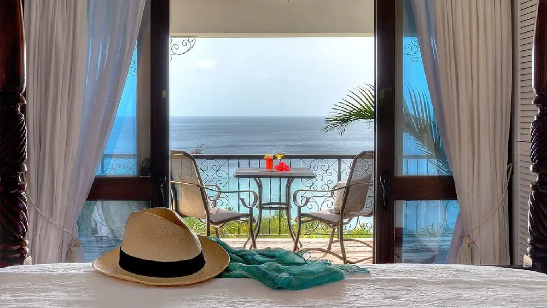 FireFly Hotel Mustique