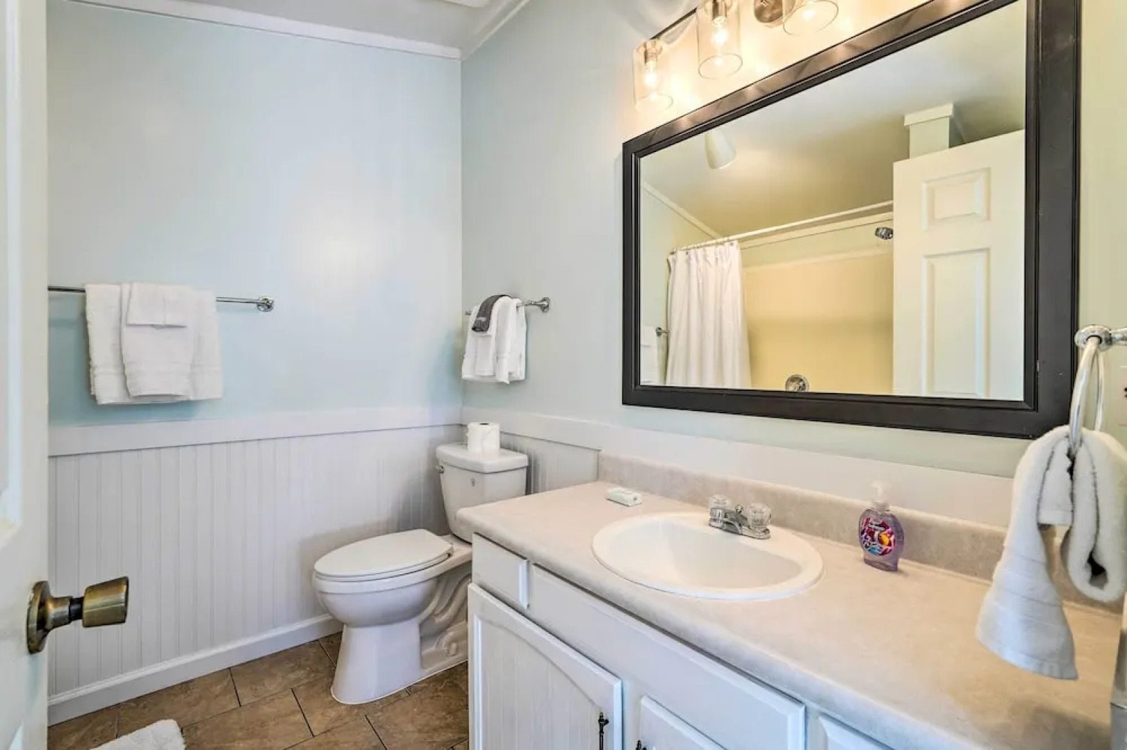 PCB Escape w/ Pool & Beach Access, Beach Chairs!