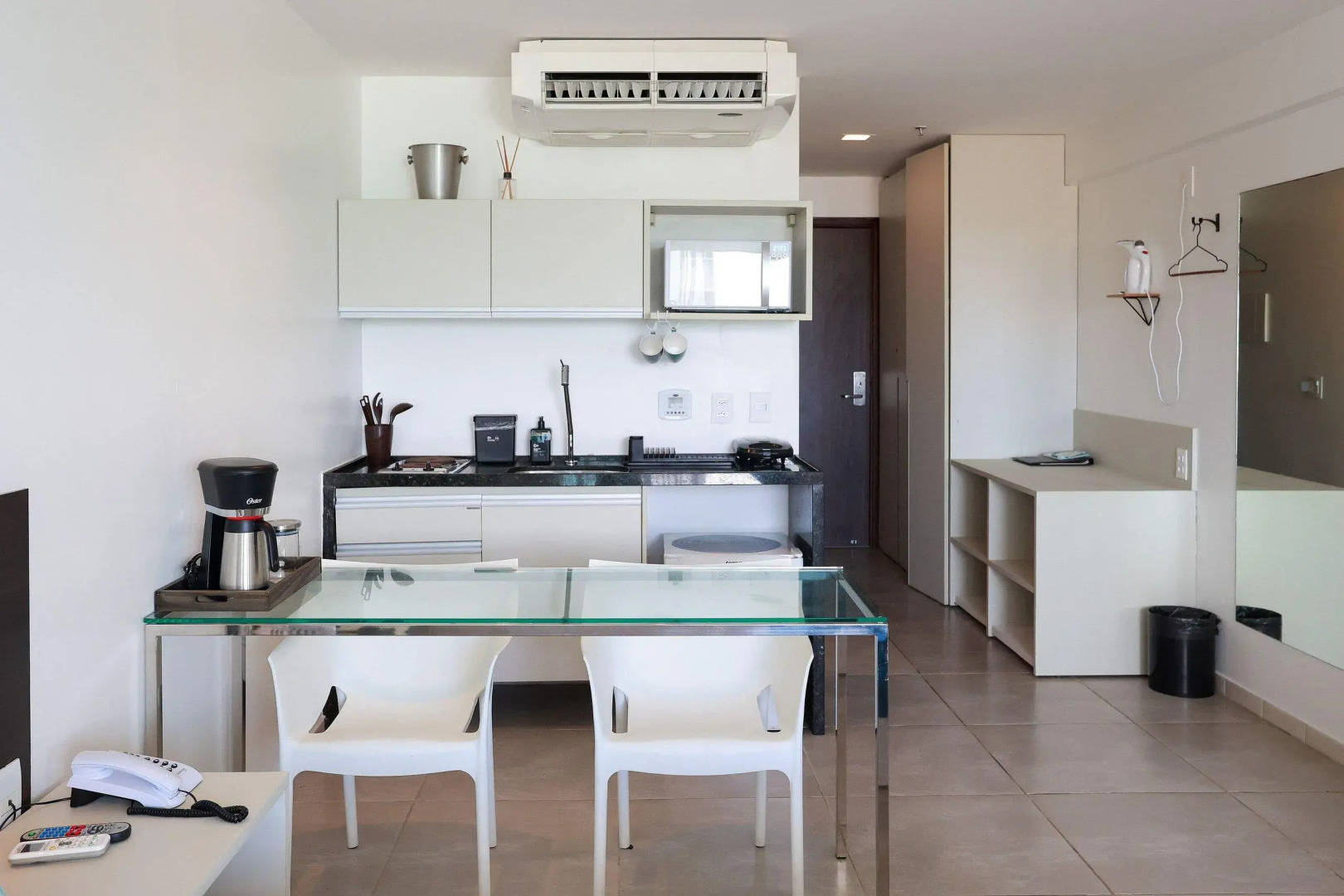 Ritz Suítes Flat de Temporada beira mar