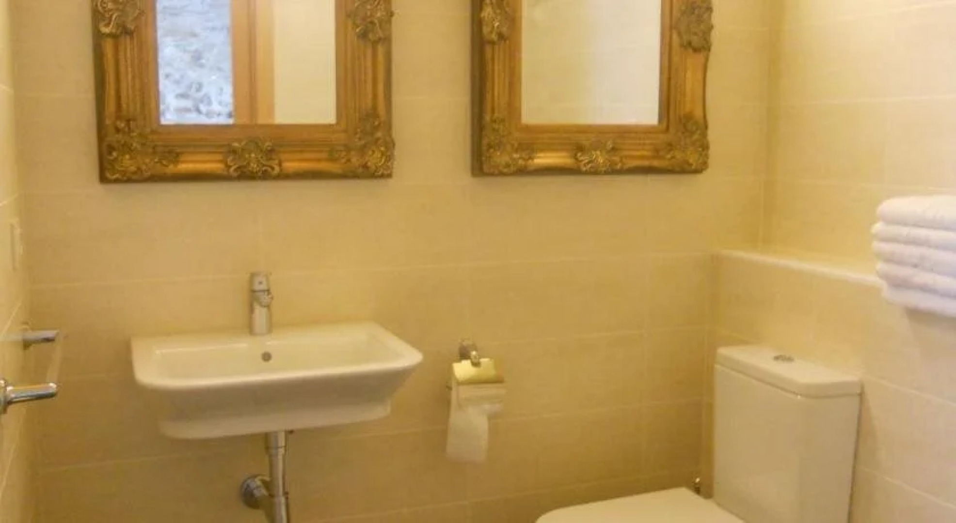 Els Canonges Allotjament