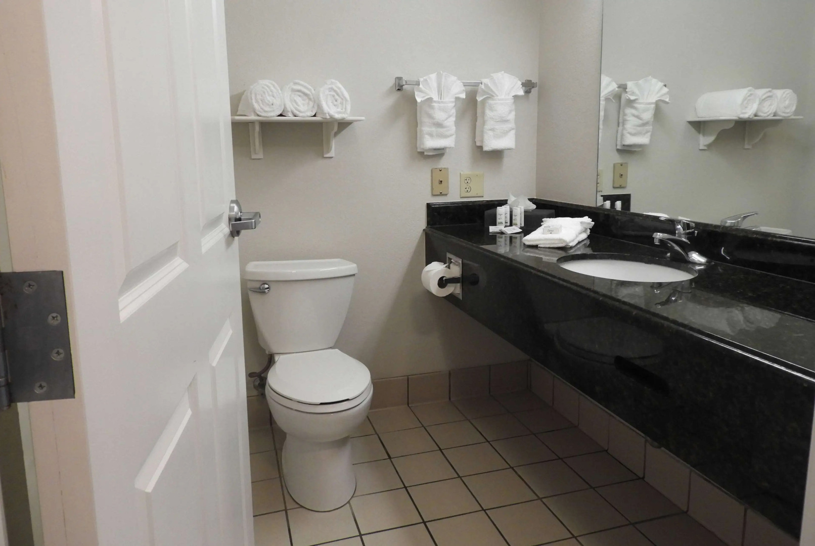 La Quinta Inn and Suites Fort Myers I-75