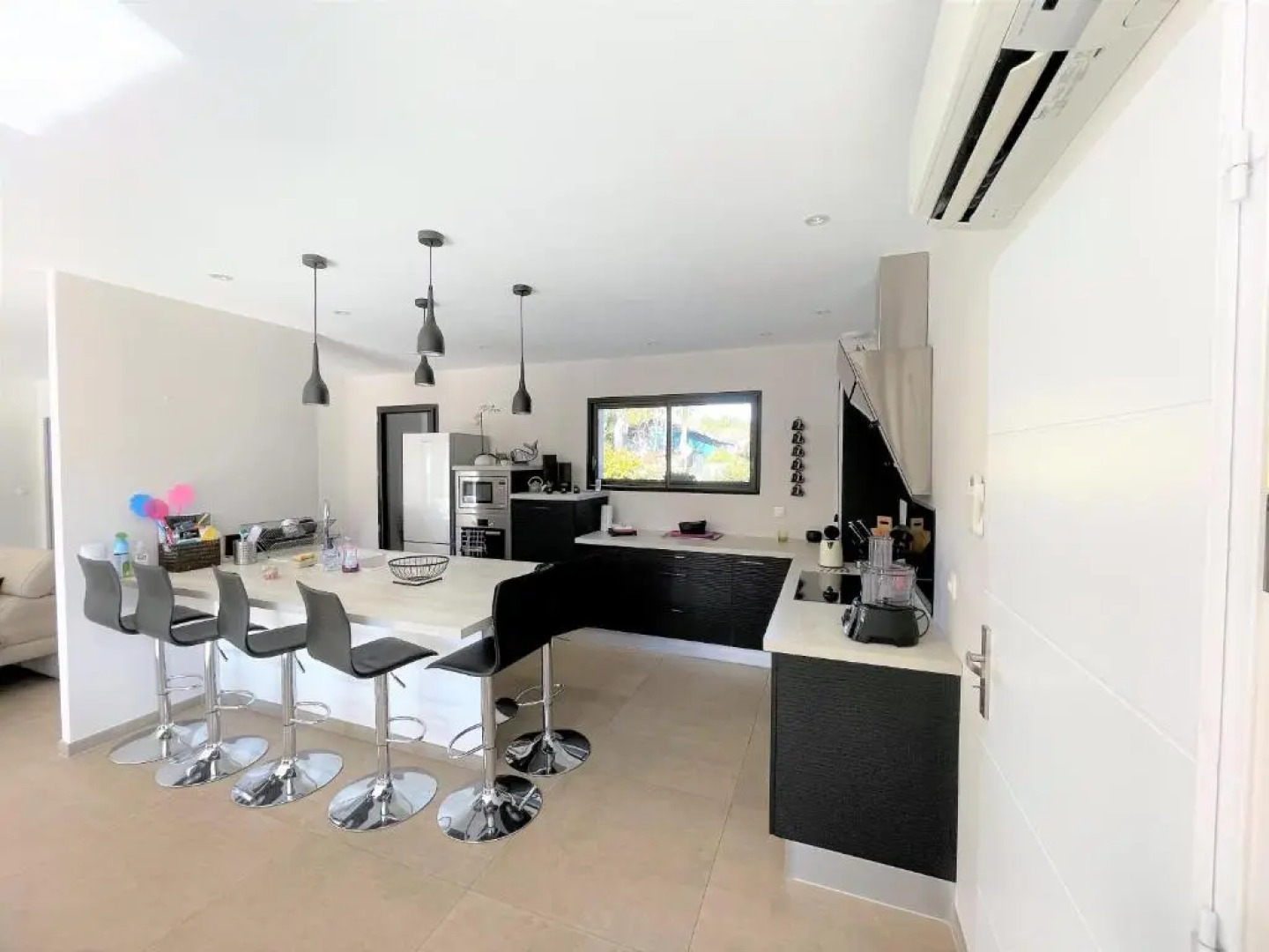 VILLA LUCIA, 8 PERS, au calme, proche plage à Vieux-Boucau