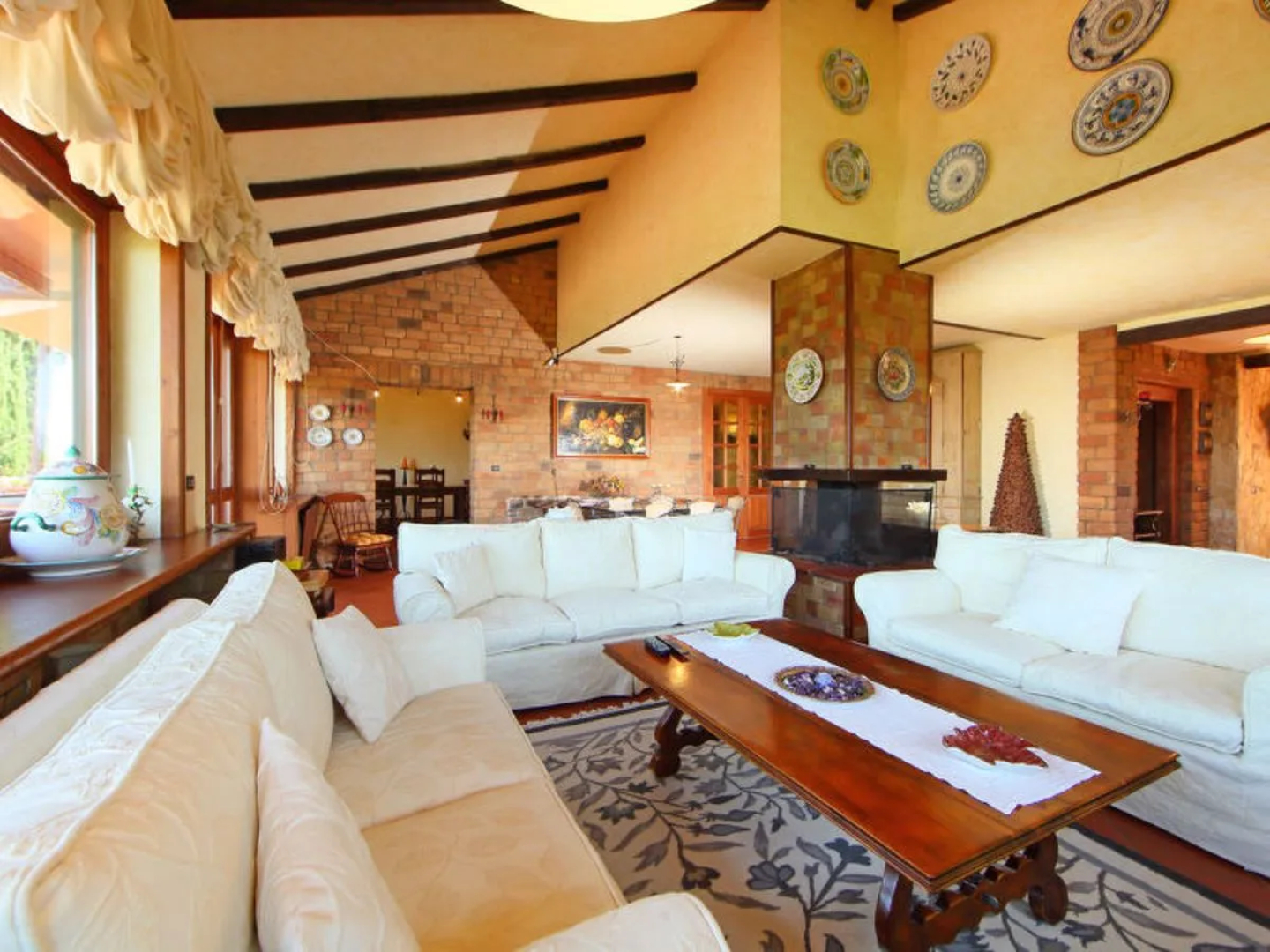 Villa Mina