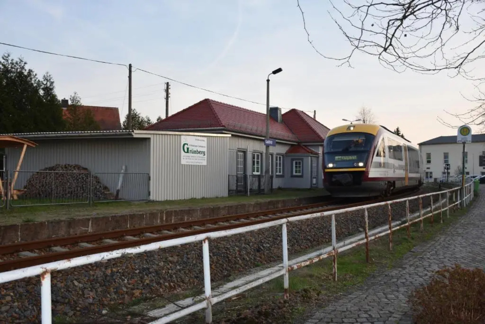 Bahnhof Laussnitz