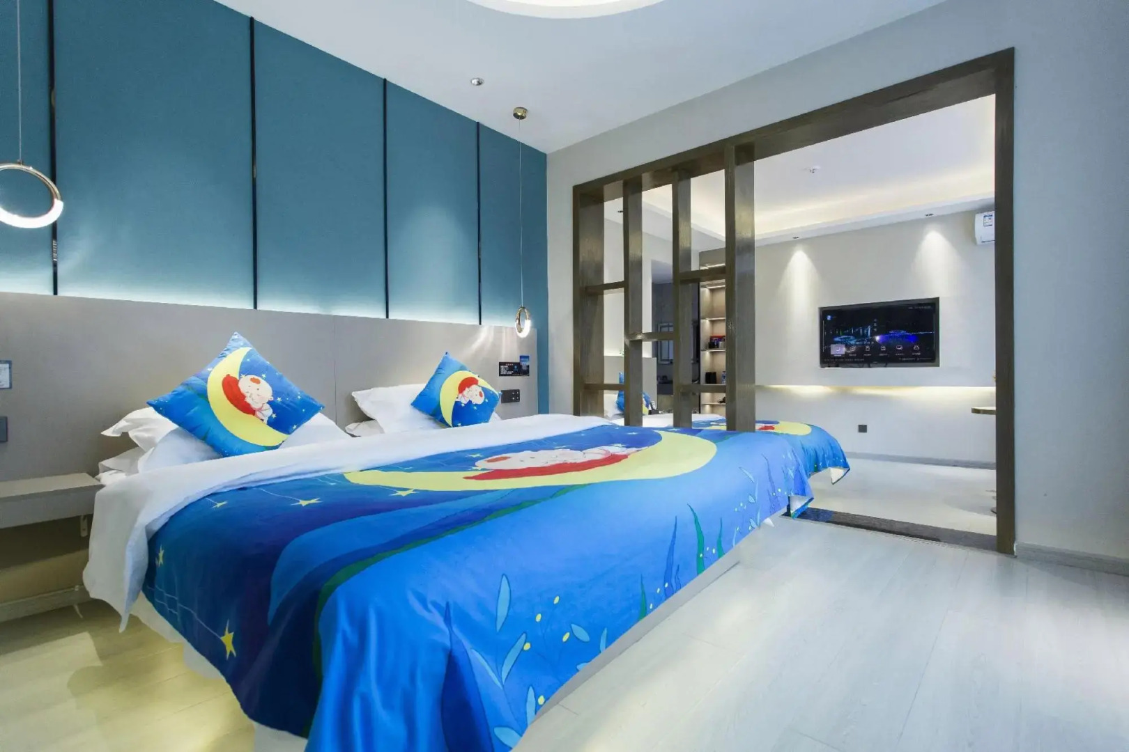 Jinhuang Future Hotel