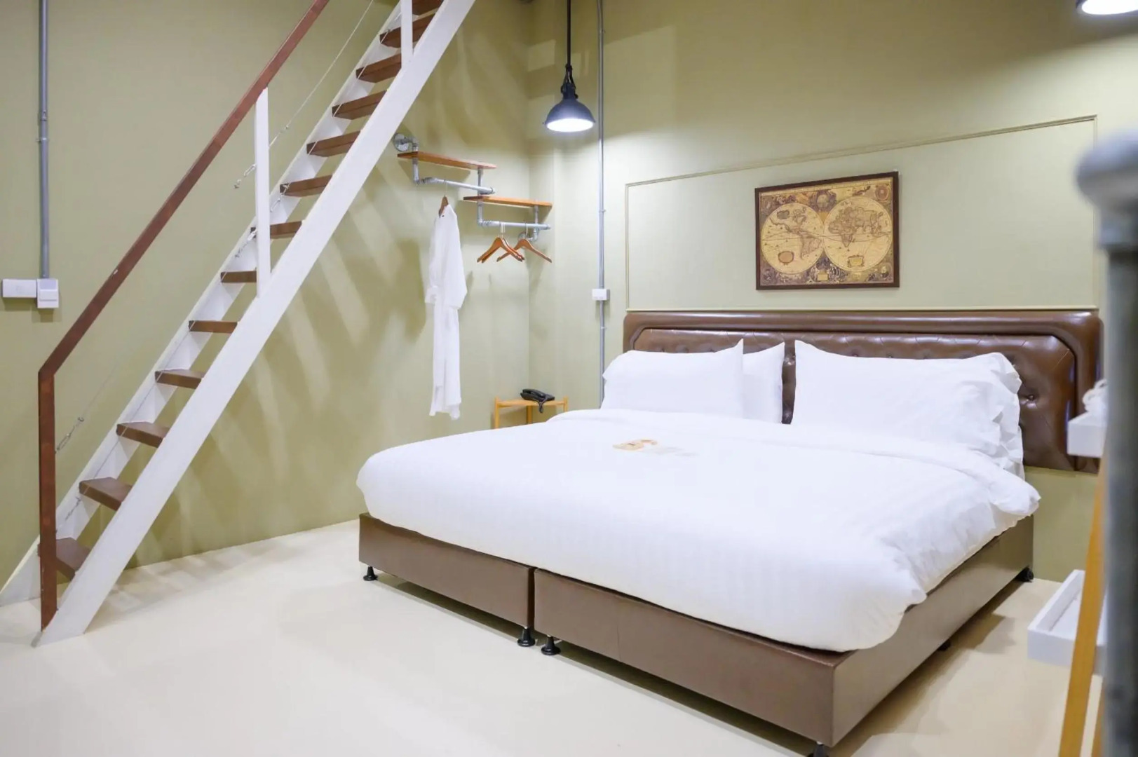 Dream factory hotel (SHA Plus+)