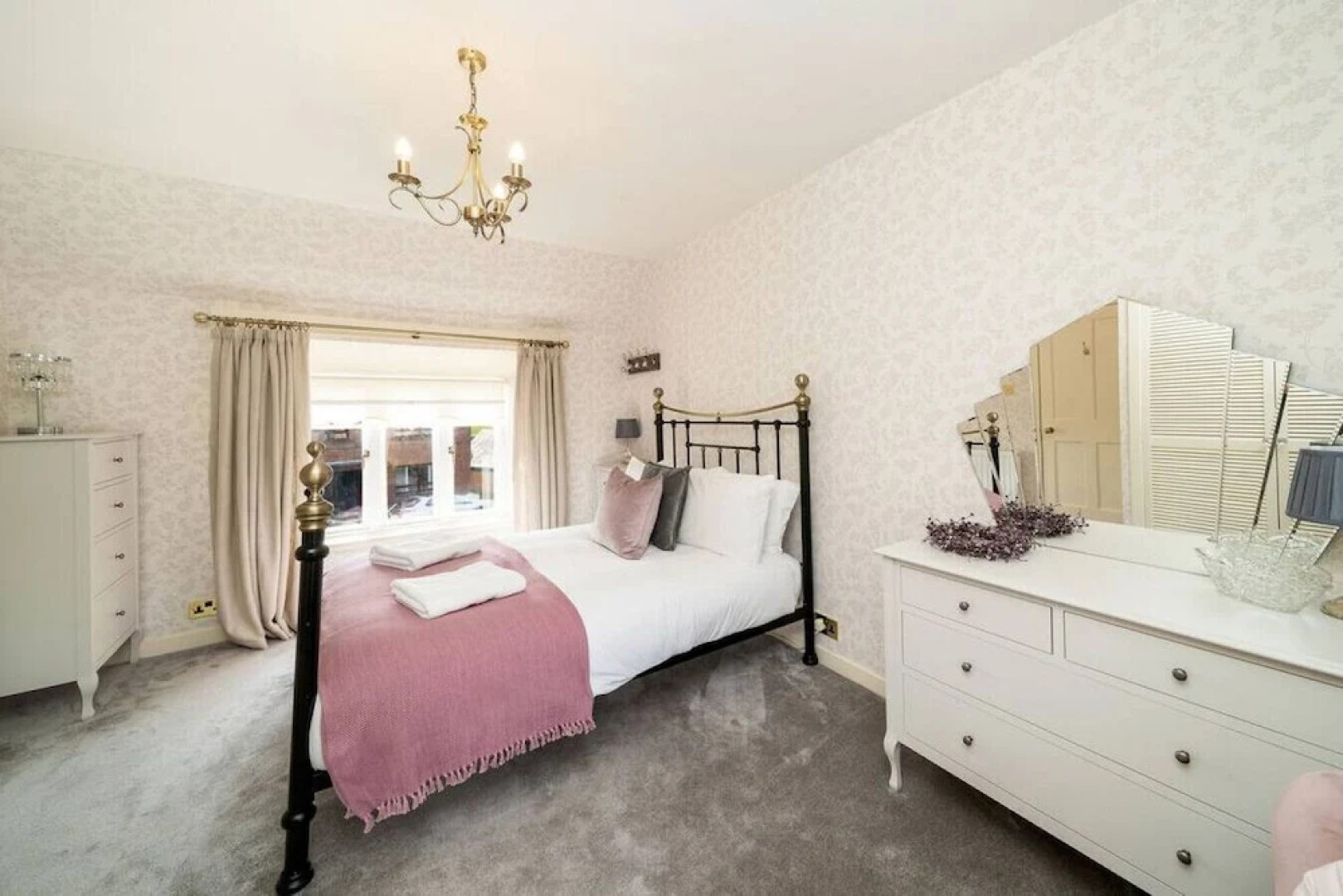 Thrums Cottage - A Writer s Retreat