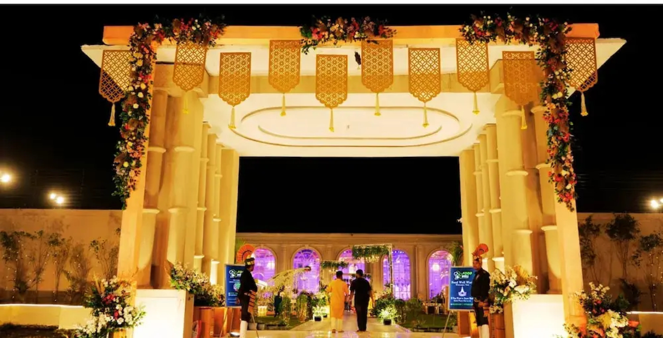 Orchha River Stone Resort