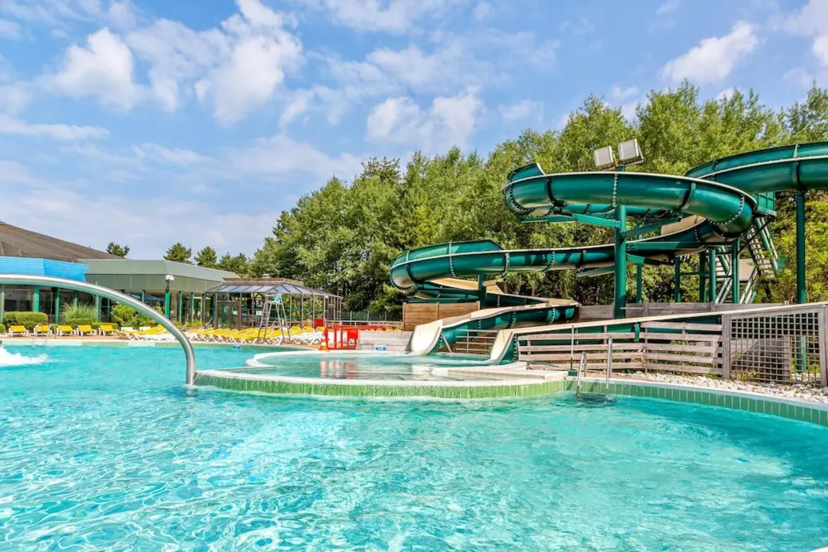 House With 2 Bedrooms in Fort-mahon-plage, With Furnished Terrace