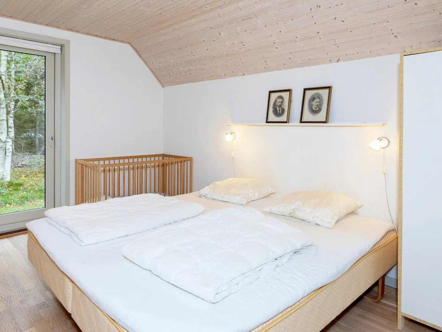 Swanky Seaside Holiday Home in Fur near Sea