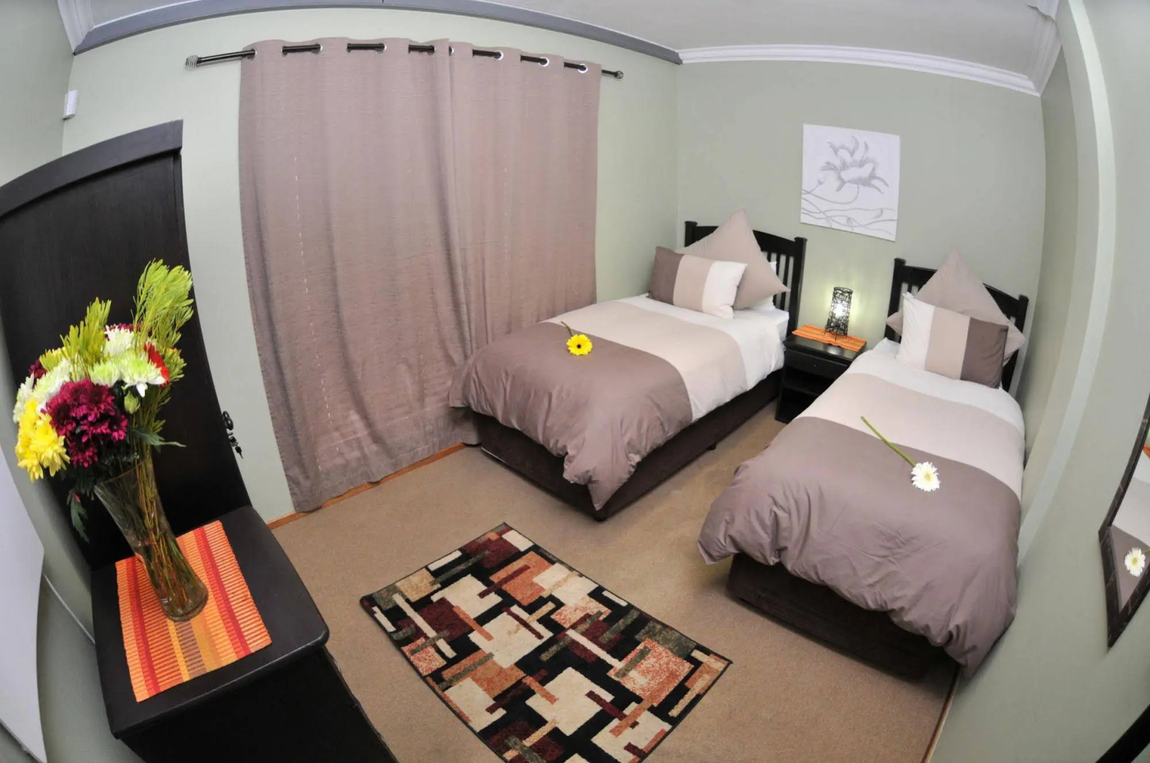 Summer Garden Guest House and Self Catering Apartments