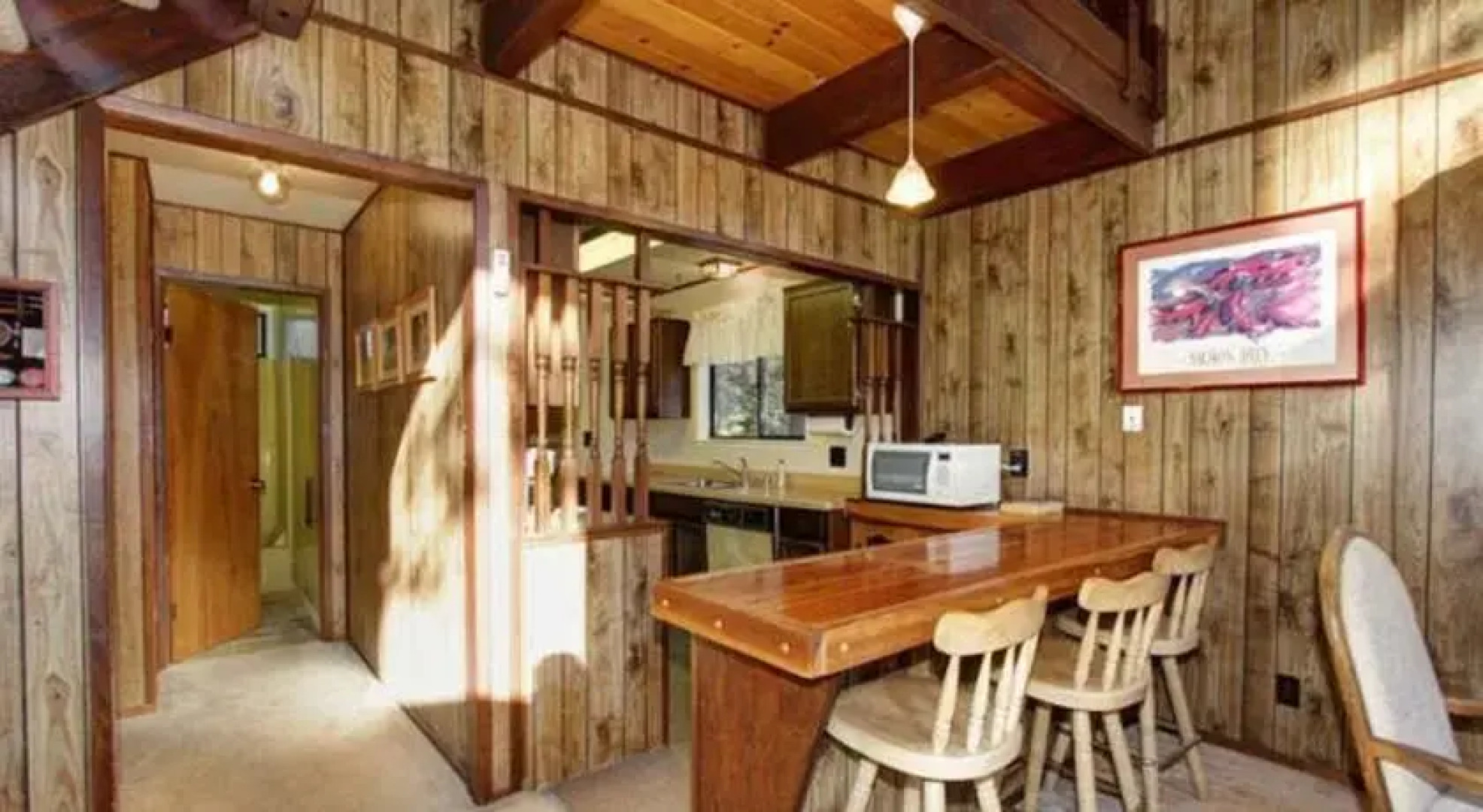 RedAwning Seneca Forest Chalet