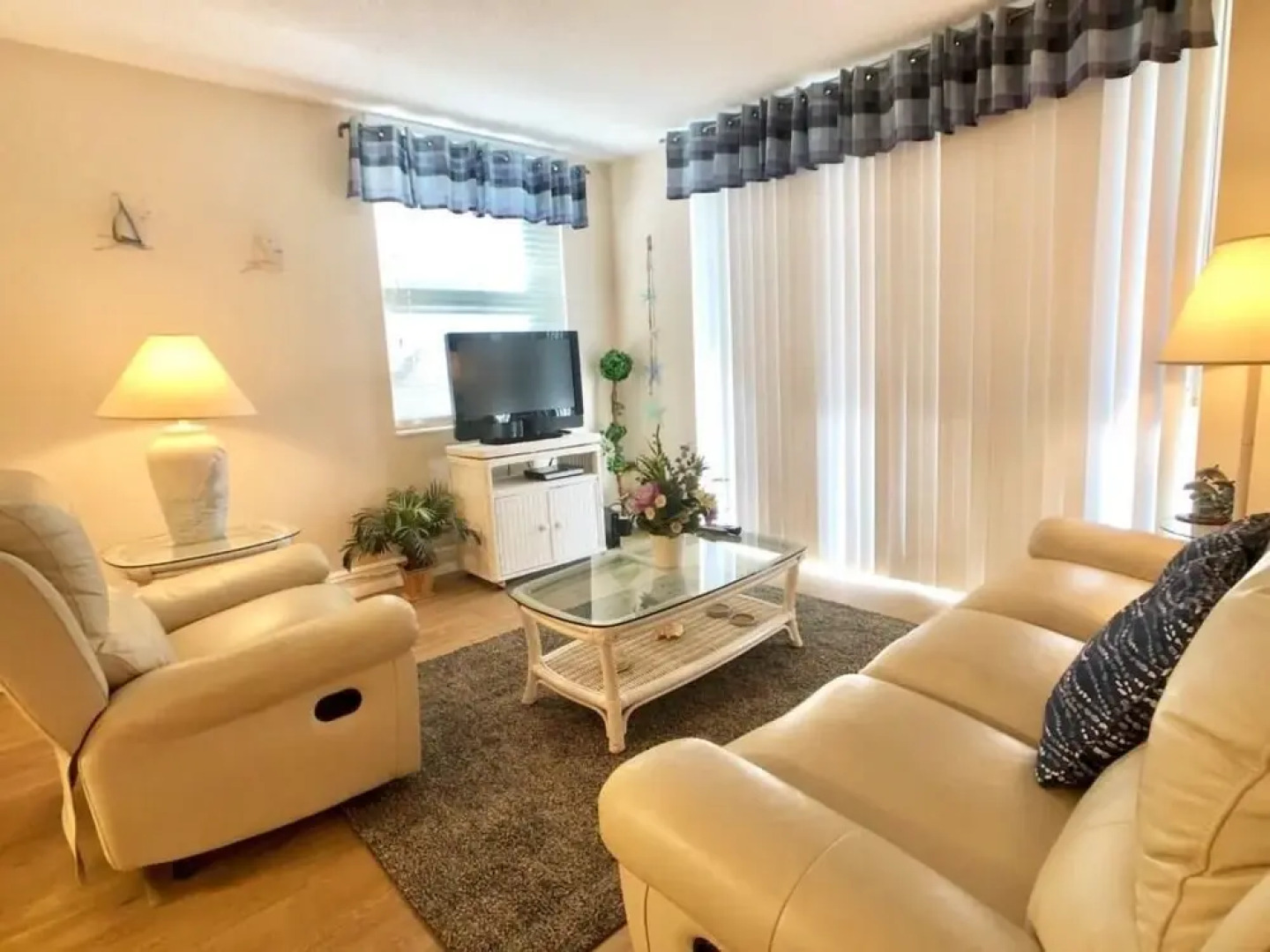 Bonita Beach & Tennis Condo