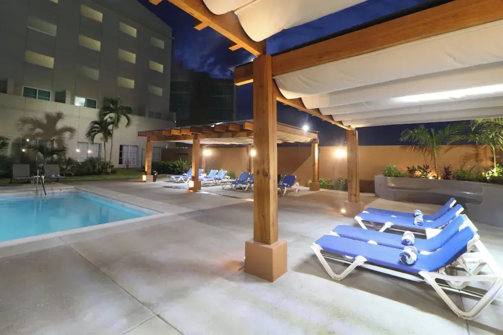 Holiday Inn Express Manzanillo