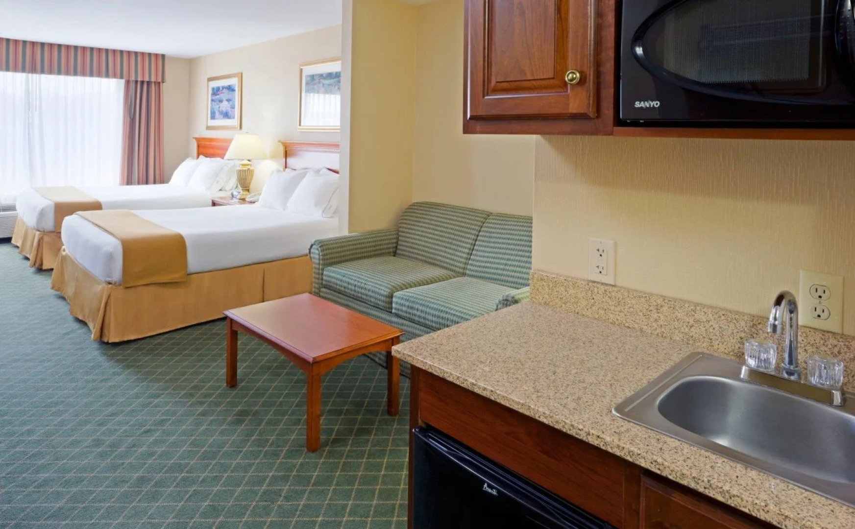 Holiday Inn Express Hotel & Suites Chester by IHG