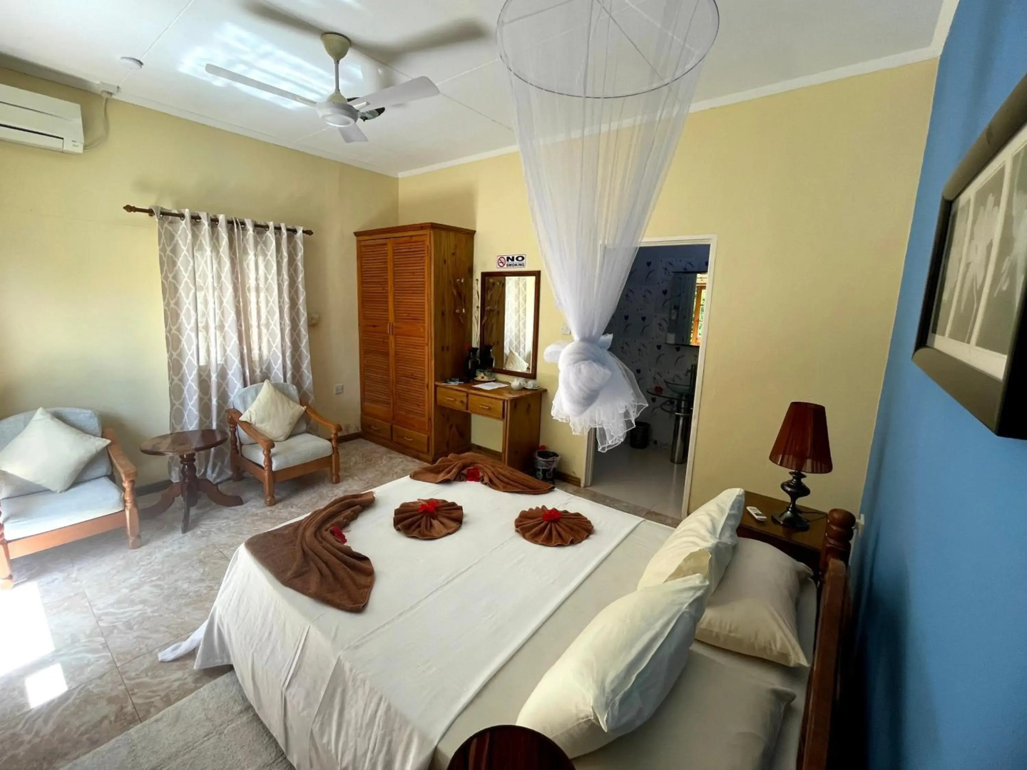 Villa Rafia Guesthouse