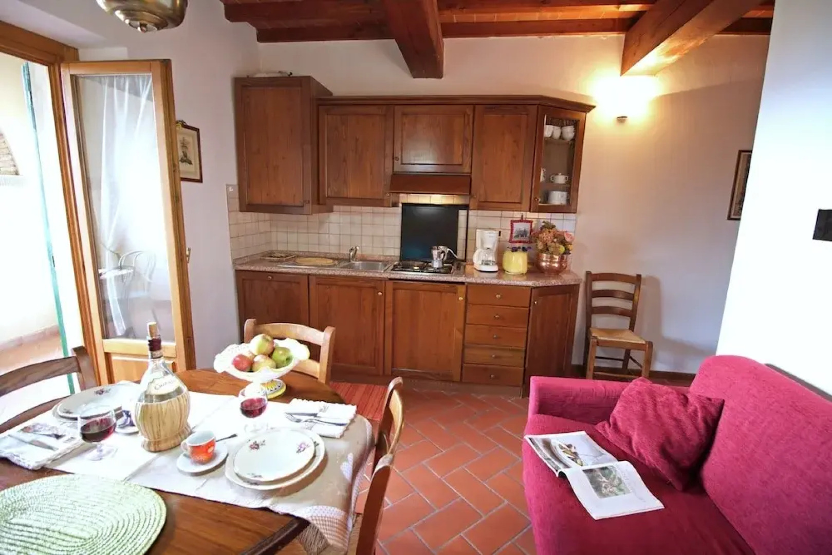 Apartment in Tuscany Near Vineyards