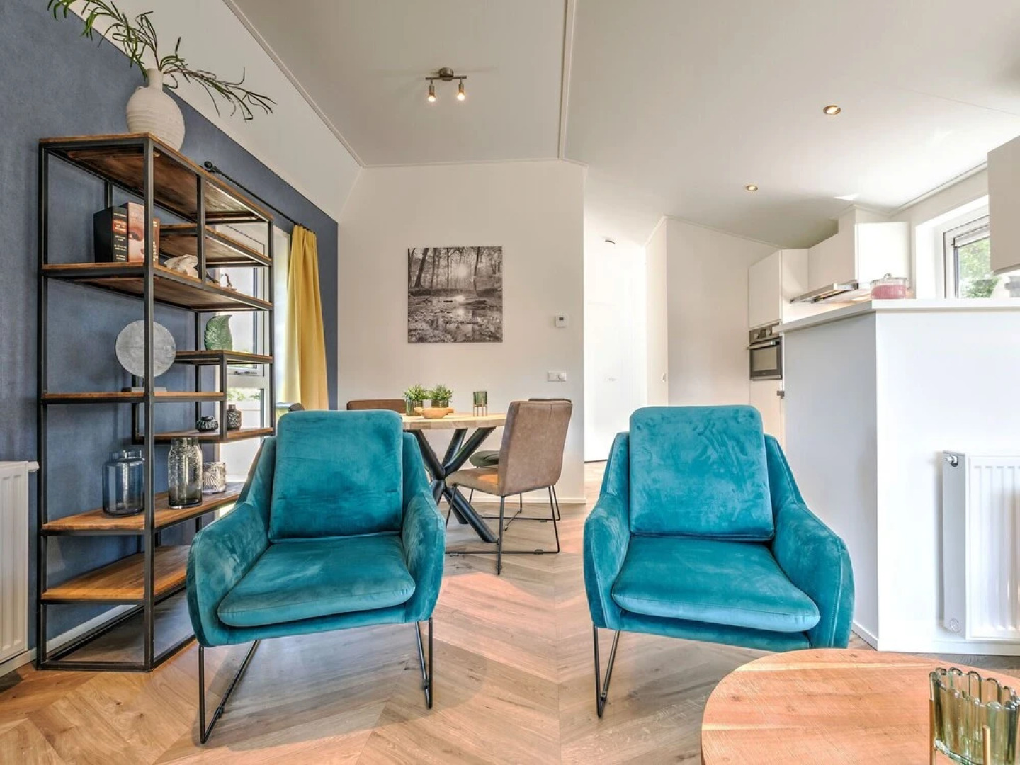 Beautiful Bungalow with Hot Tub in Kaatsheuvel