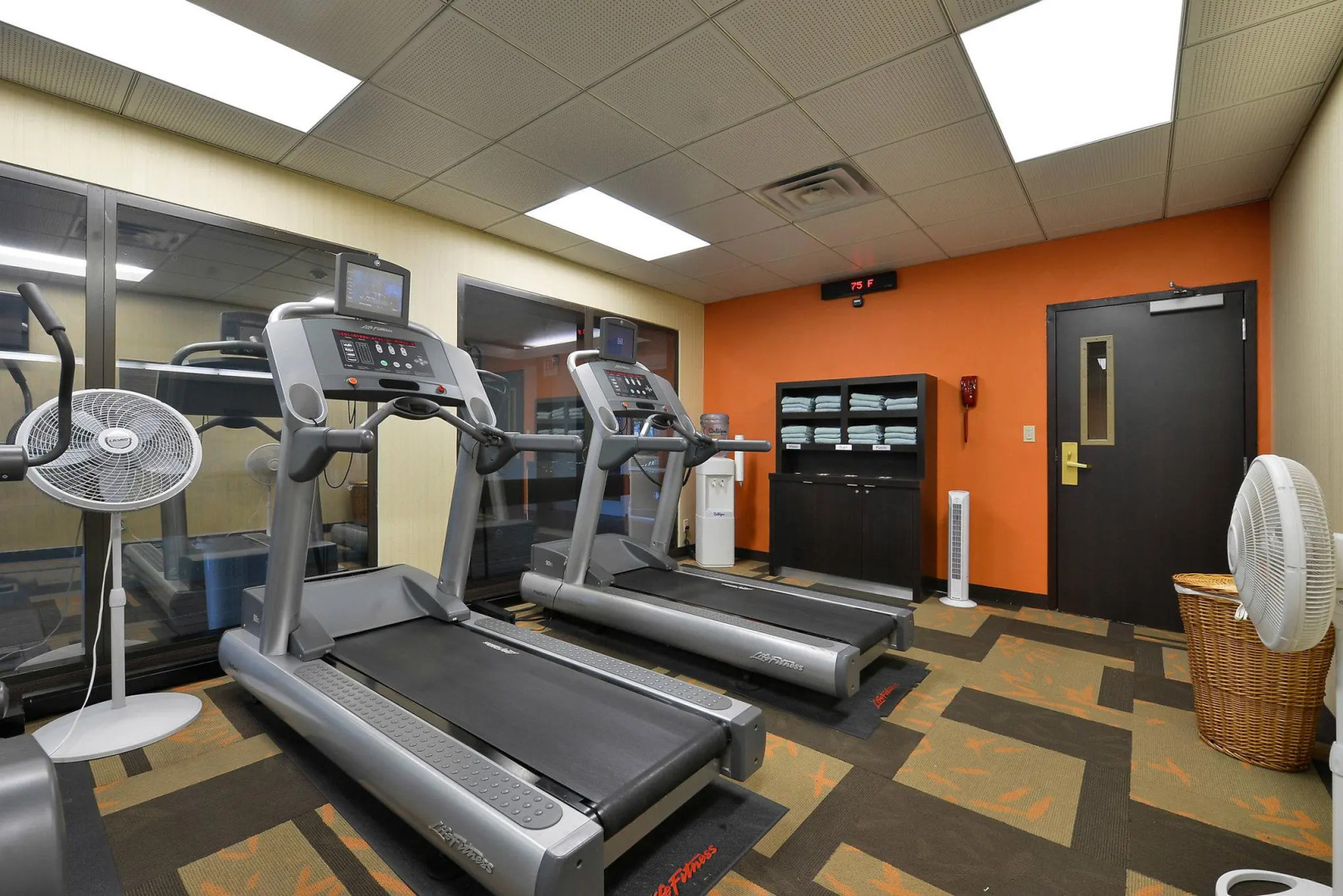 Courtyard By Marriott Bentonville