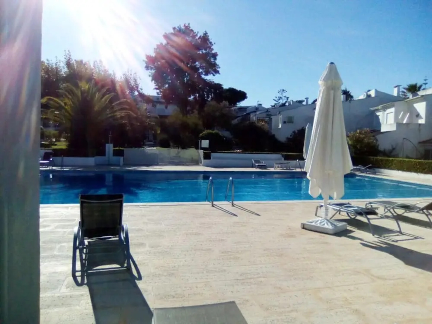 House With 4 Bedrooms in Corroios, With Pool Access, Enclosed Garden a