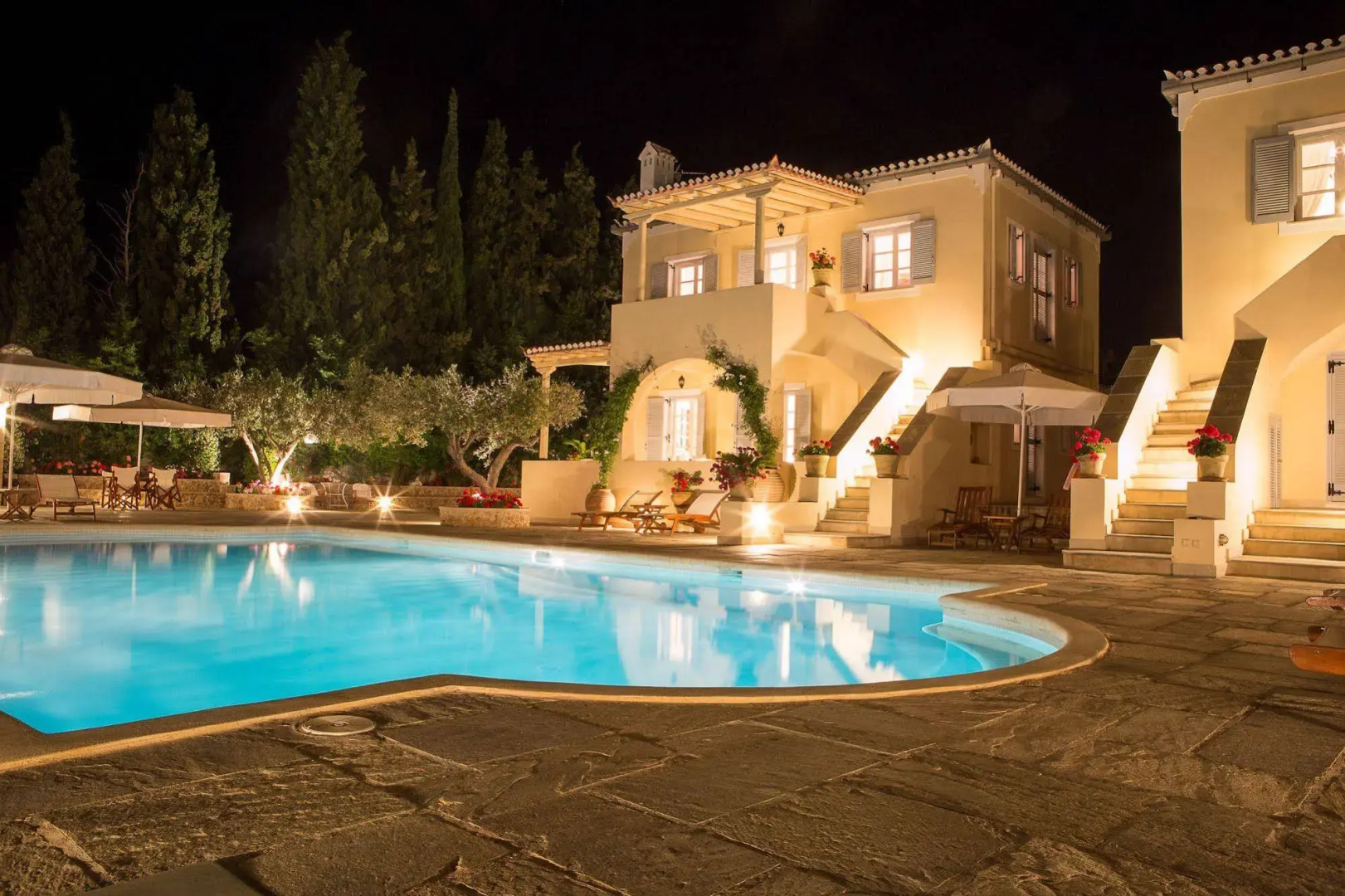 Villa Nika spetses Hotel