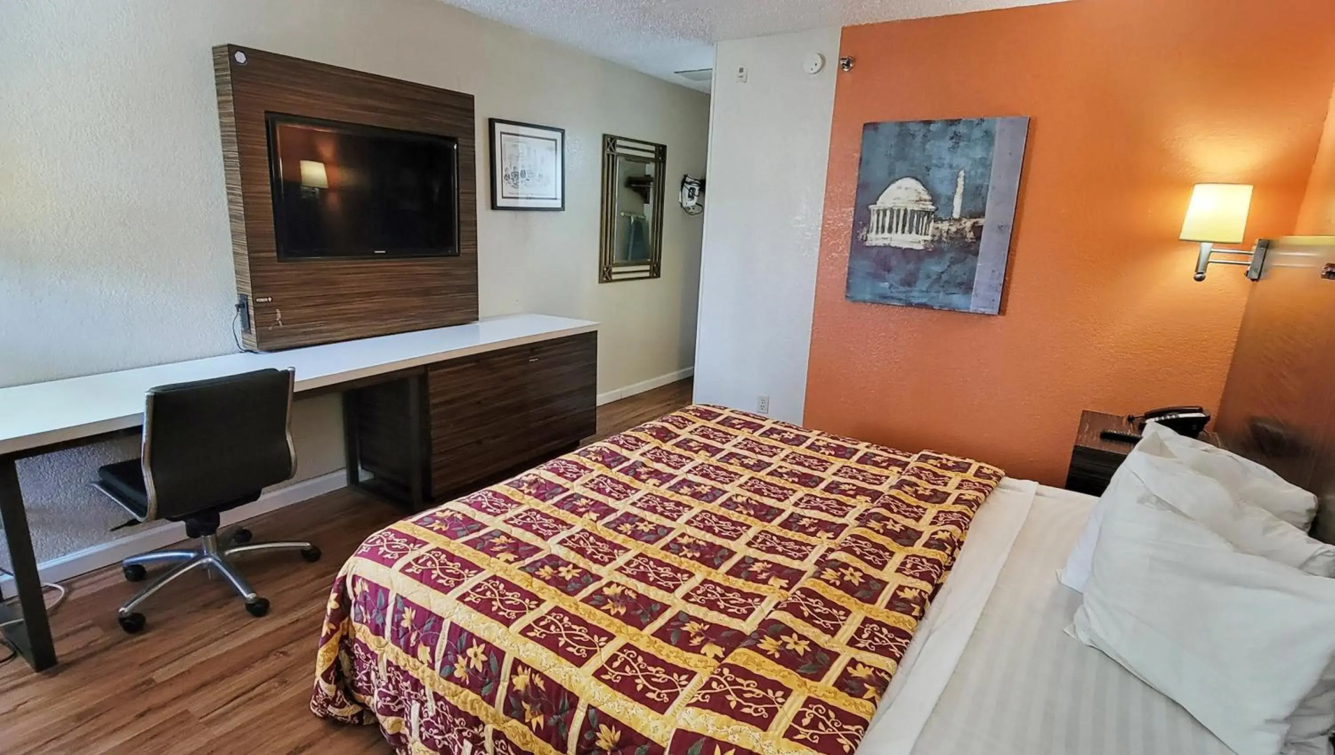 Studios & Suites 4 Less Charlotte