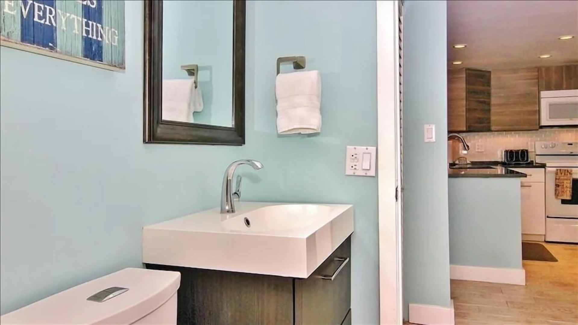 Hamilton 206 2 Br condo by RedAwning