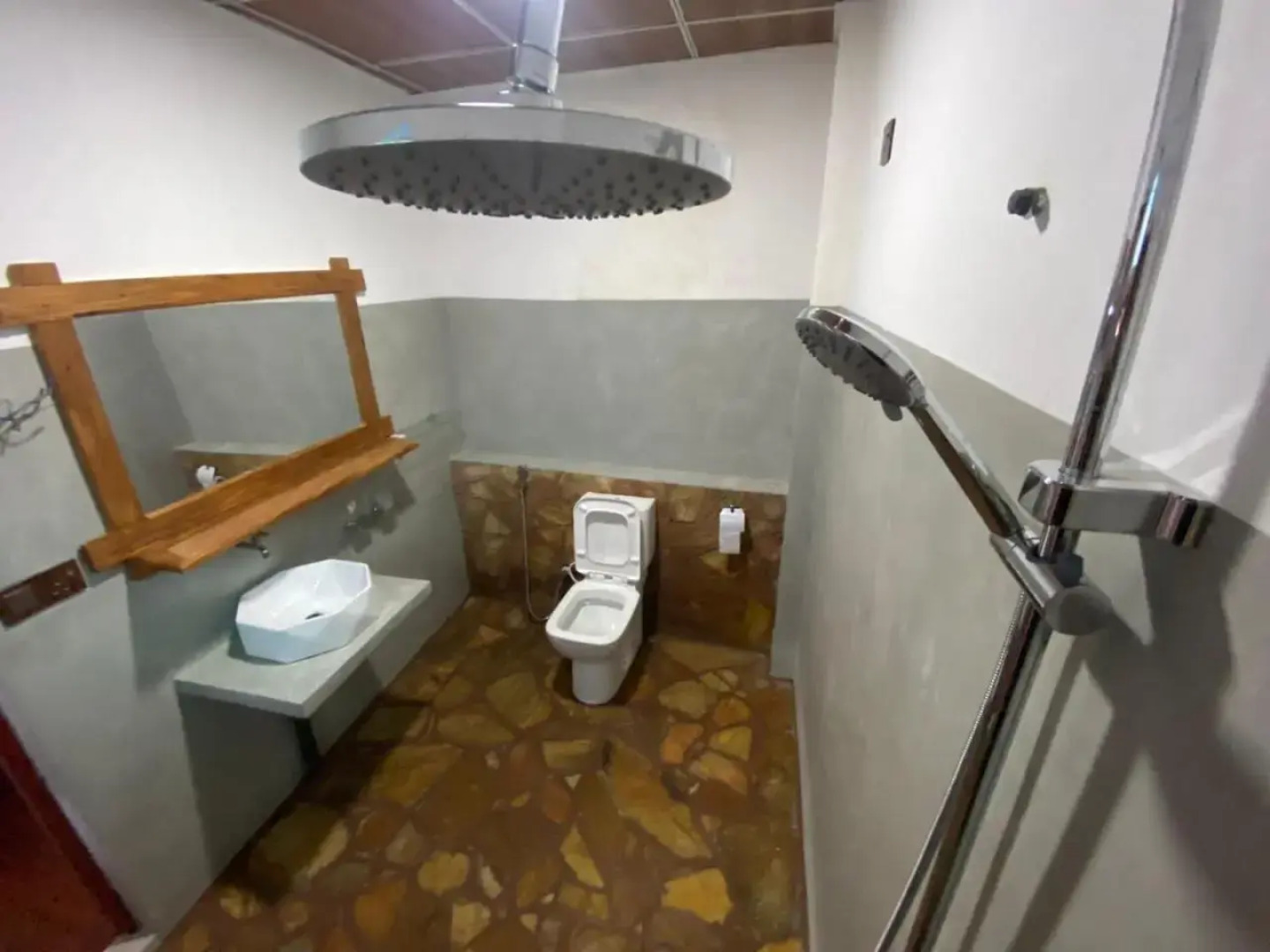 Ella River Side Hostel