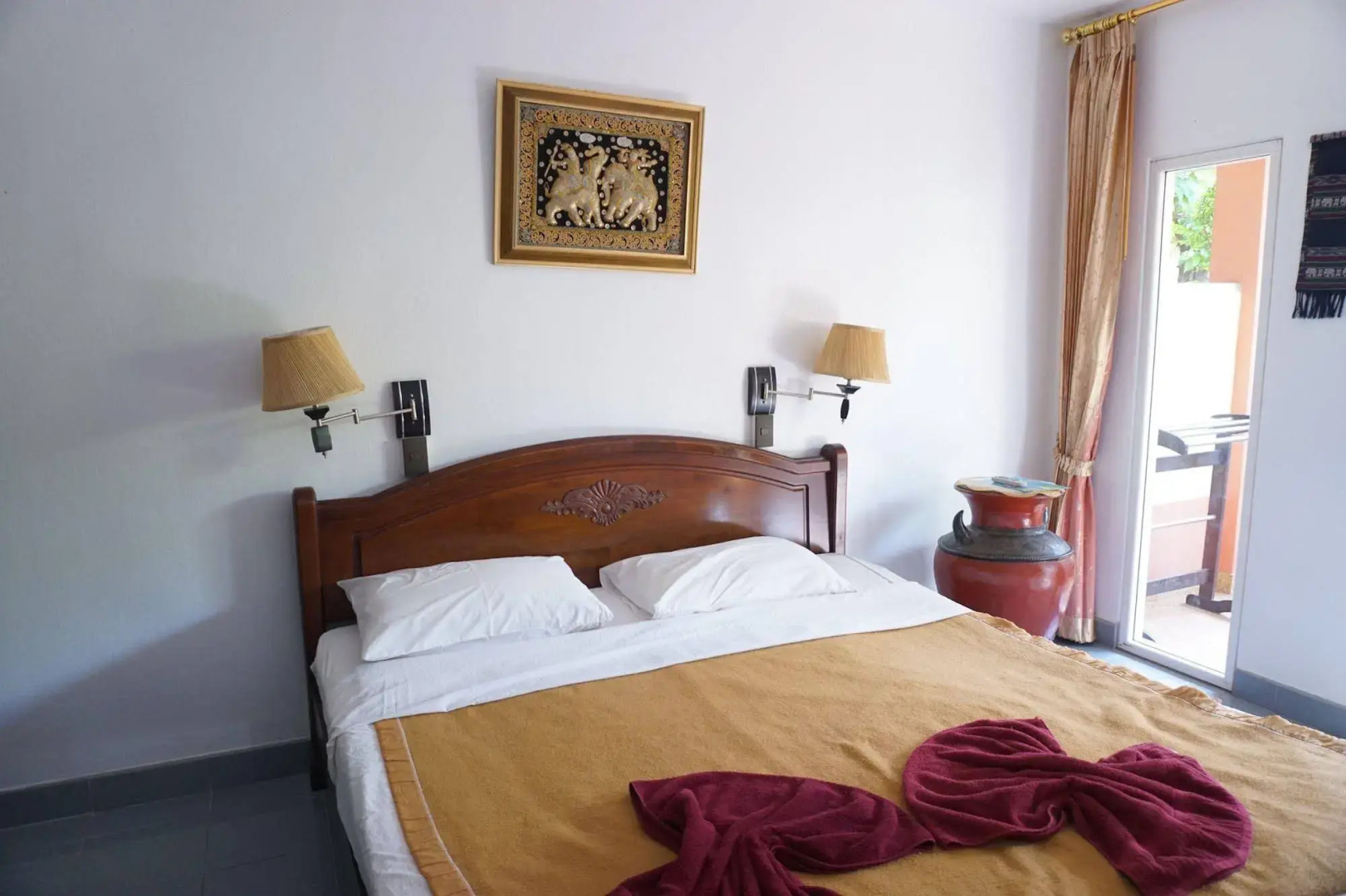 Thomas Udon Thai House Resort & Hotel