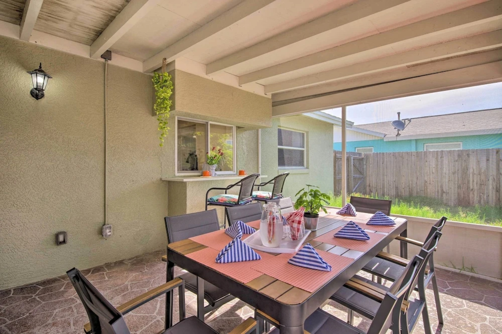 Quiet Satellite Beach Home w/ Lanai, Walk to Beach