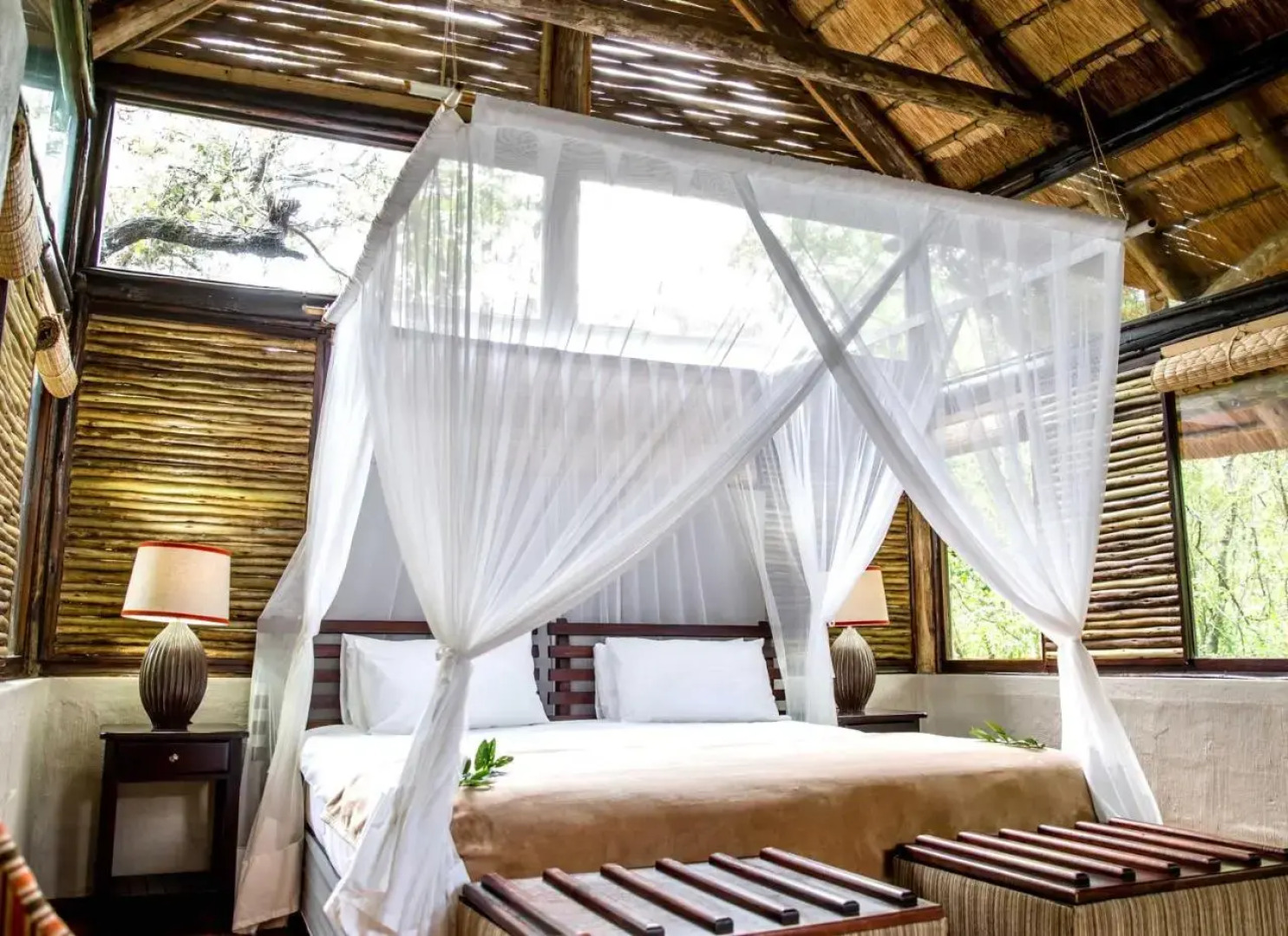 Royal Thonga Safari Lodge