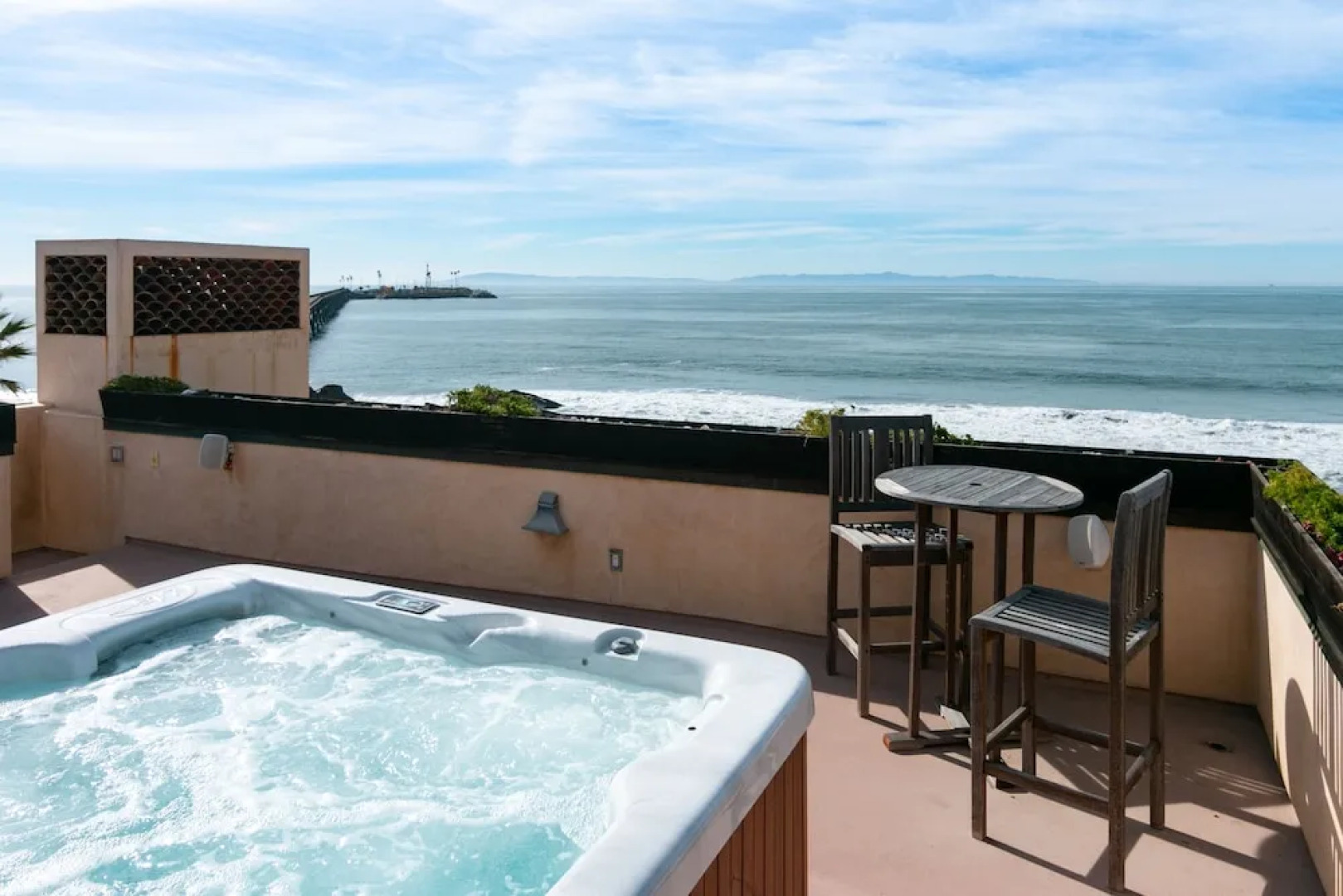 Absolute Oceanfront Opulence In Mussel Shoals 3 Bedroom Home