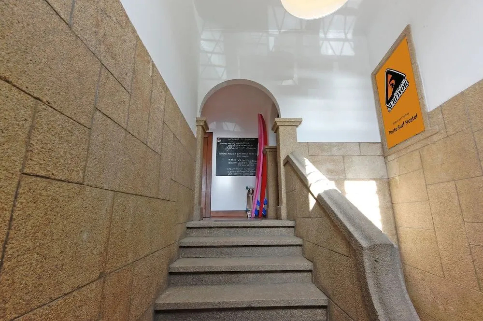 Surfivor Porto Surf Hostel