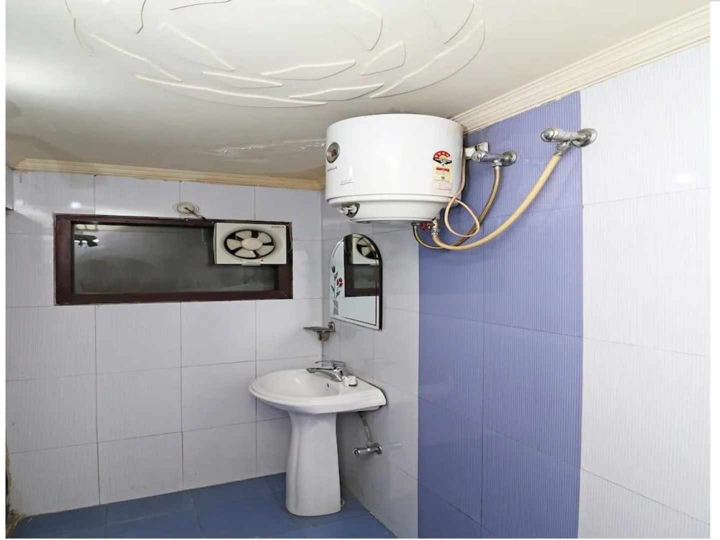 OYO 13474 Punjab Regency