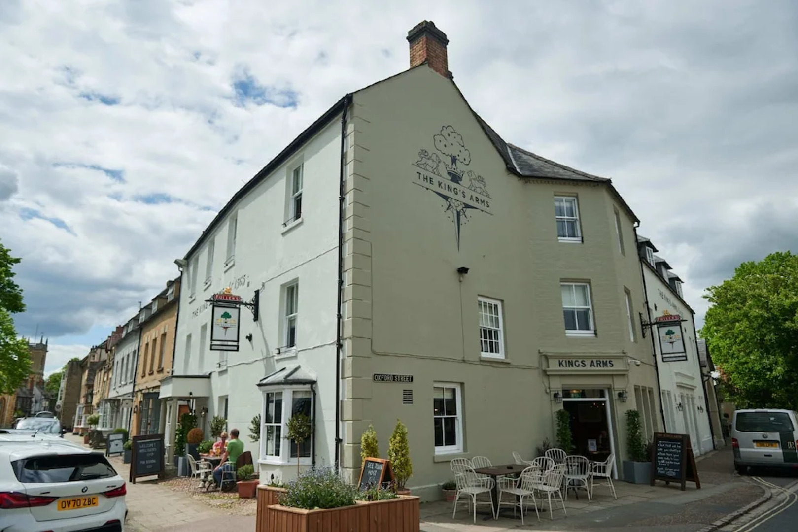 Kings Arms Hotel