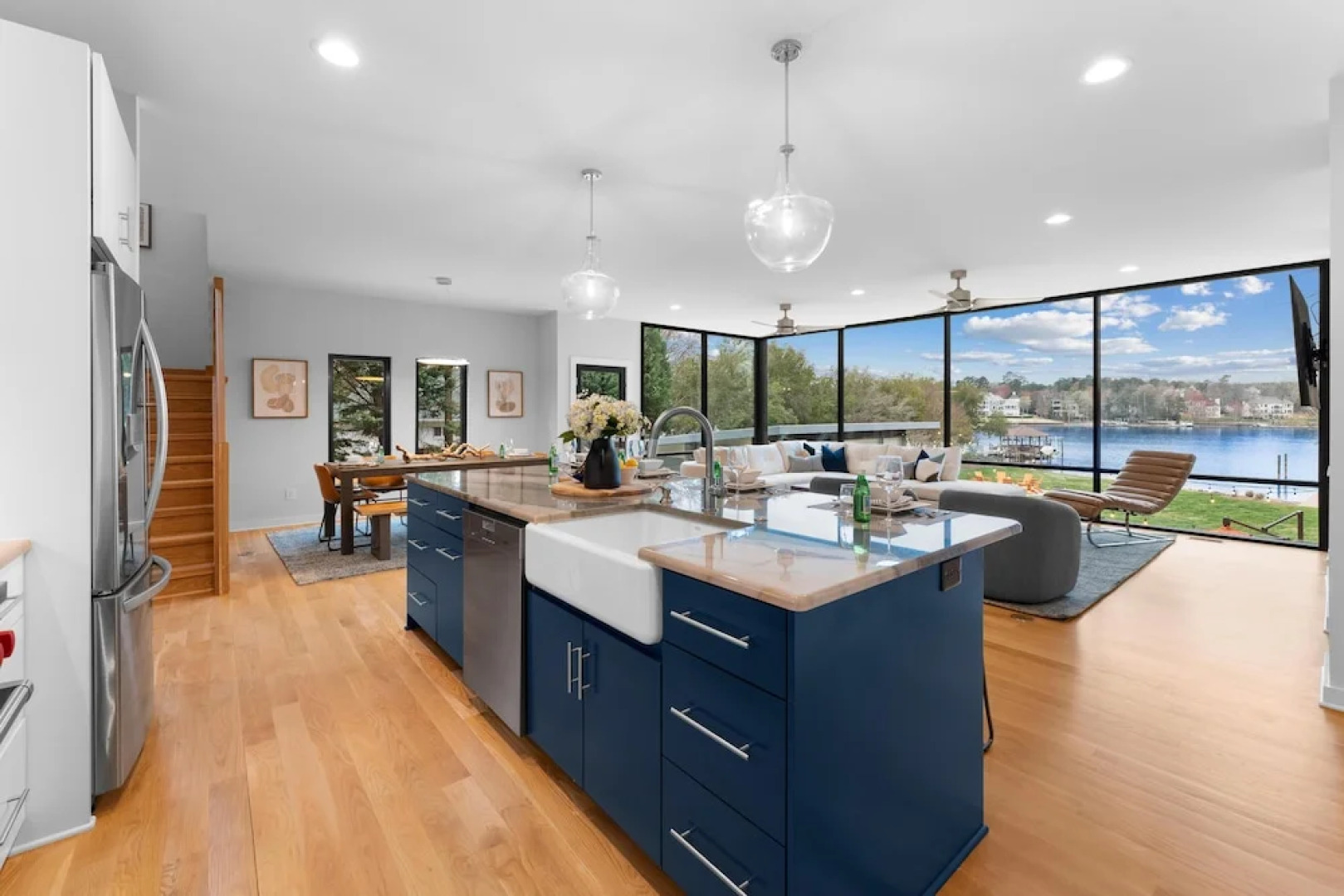 Blue Haven W/game Room, Hot Tub & Optional Boat Rental