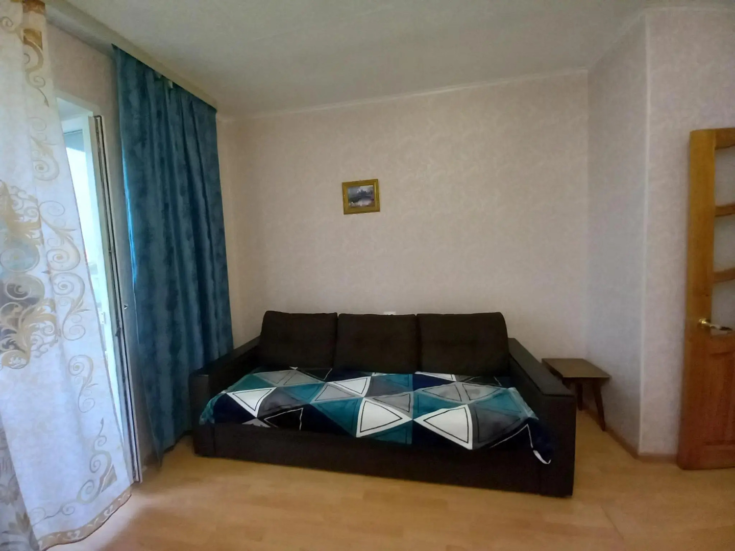 Апартаменты на улице Тихонова 8