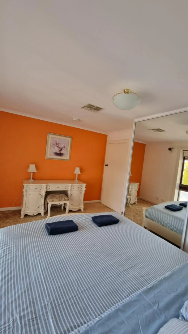 Spacious Holiday Home - Waikerie