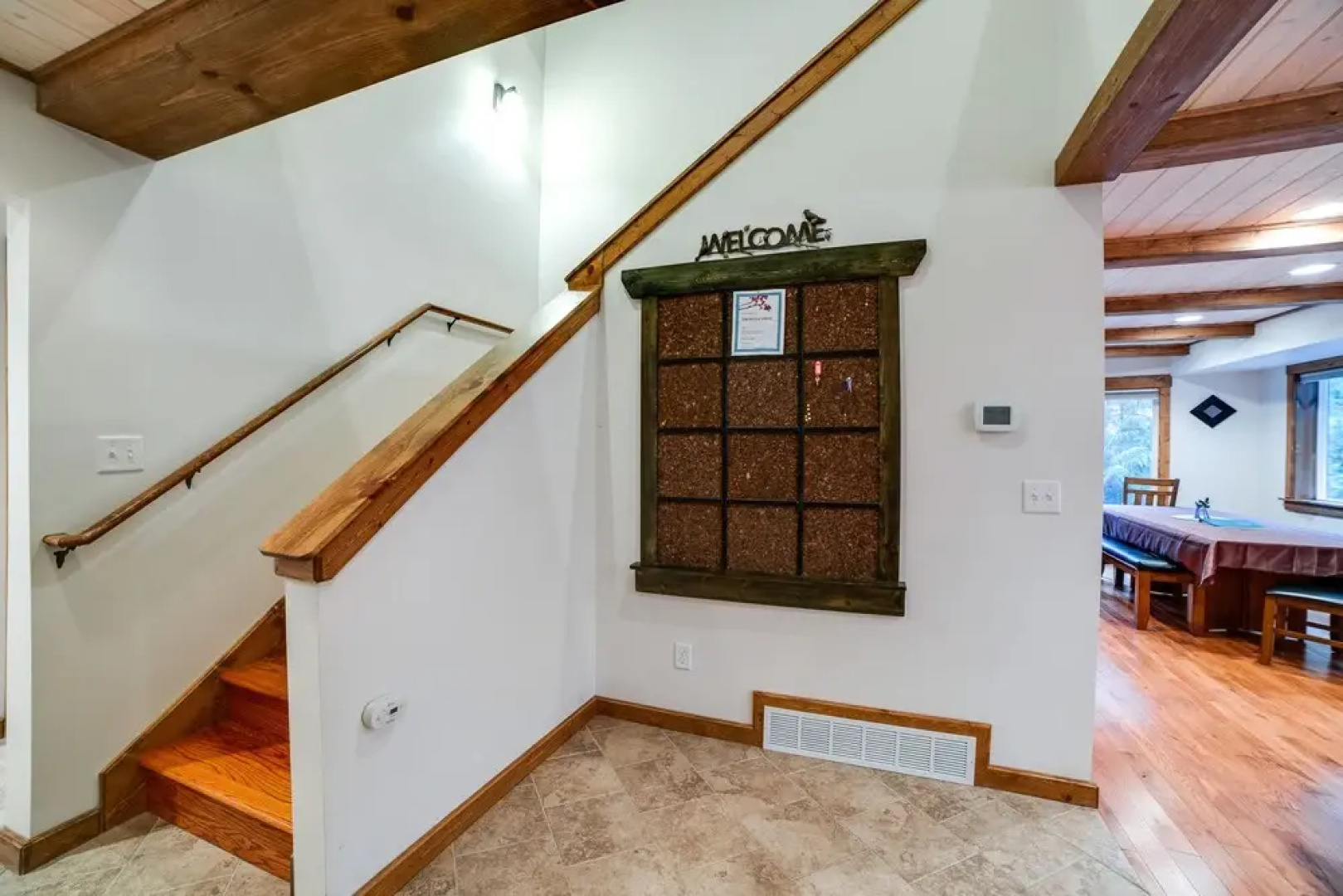 Mt. Baker Lodging Cabin 50 - Hot Tub, WiFi, Sleeps 8! by MBL