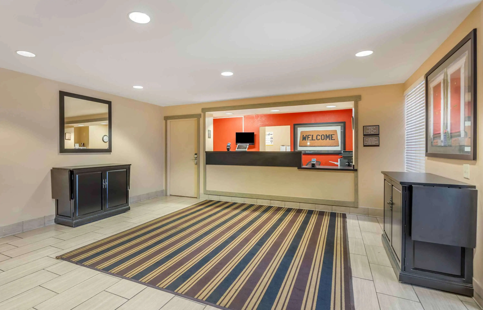 Extended Stay America Suites Chicago Lombard Yorktown Center