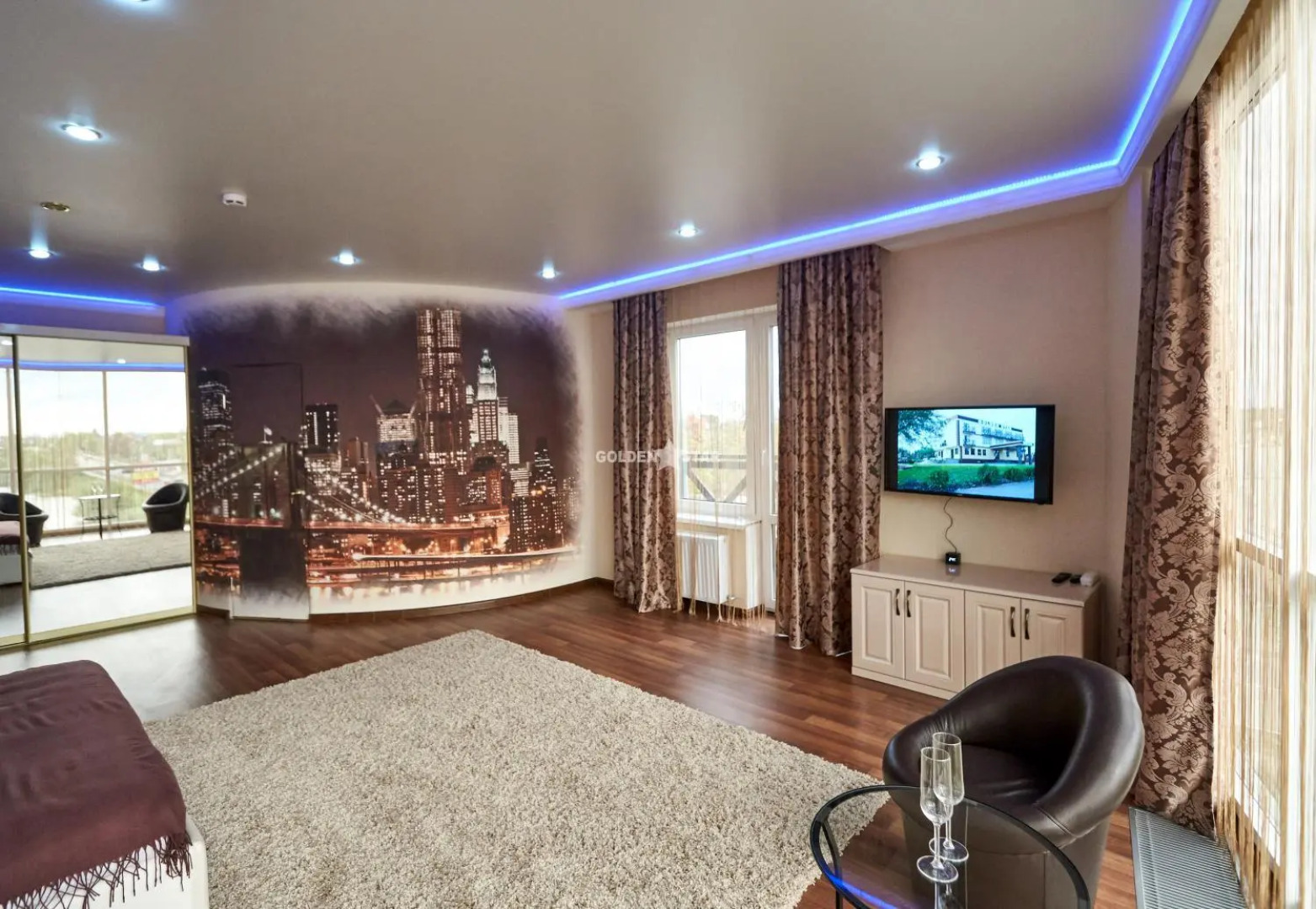 Отель Golden Star